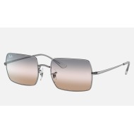 RECTANGLE 1969 BI-GRADIENT
Lenses: Pink/Grey Gradient  +  Frame: Gunmetal