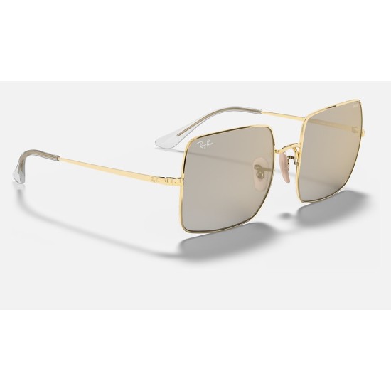 SQUARE 1971 MIRROR EVOLVE
Lenses: Dark Grey/Gold Photochromic Mirror  +  Frame: Shiny Gold