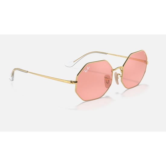 OCTAGON 1972 MIRROR EVOLVE
Lenses: Pink Photochromic Mirror  +  Frame: Shiny Gold