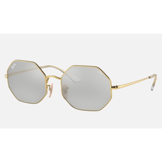 OCTAGON 1972 MIRROR EVOLVE
Lenses: Grey/Blue Photochromic Mirror  +  Frame: Shiny Gold