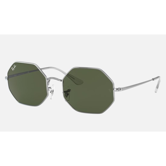OCTAGON 1972
Lenses: Green Classic G-15  +  Frame: Silver