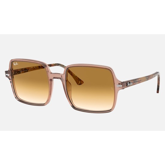 Square II
Lenses: Light Brown Gradient  +  Frame: Transparent Brown