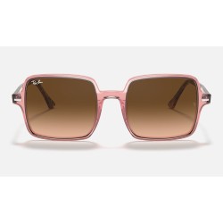 Square II
Lenses: Pink/Brown Gradient  +  Frame: Transparent Pink
