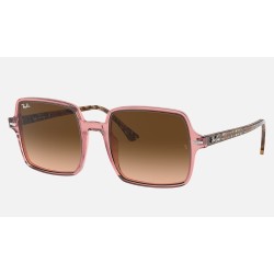Square II
Lenses: Pink/Brown Gradient  +  Frame: Transparent Pink