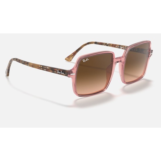 Square II
Lenses: Pink/Brown Gradient  +  Frame: Transparent Pink