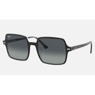 Square II
Lenses: Light Grey Gradient  +  Frame: Black