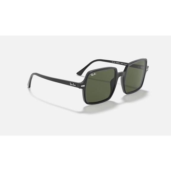 Square II
Lenses: Green Classic G-15  +  Frame: Black