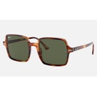 Square II
Lenses: Green Classic G-15  +  Frame: Tortoise