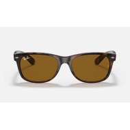 NEW WAYFARER CLASSIC
Lenses: Brown Classic  +  Frame: Tortoise