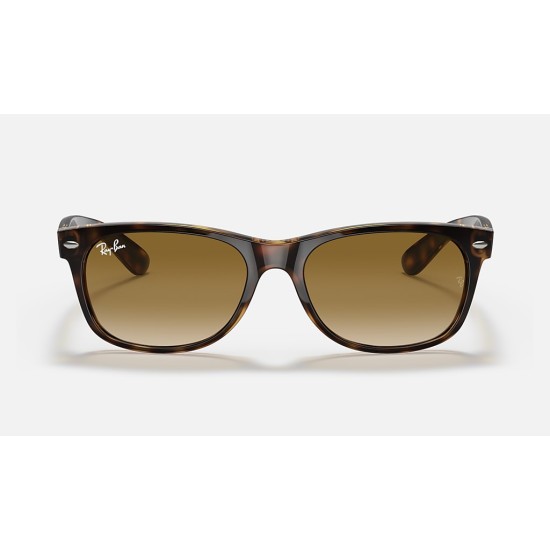 NEW WAYFARER CLASSIC
Lenses: Light Brown Gradient  +  Frame: Tortoise