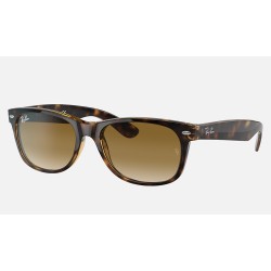 NEW WAYFARER CLASSIC
Lenses: Light Brown Gradient  +  Frame: Tortoise