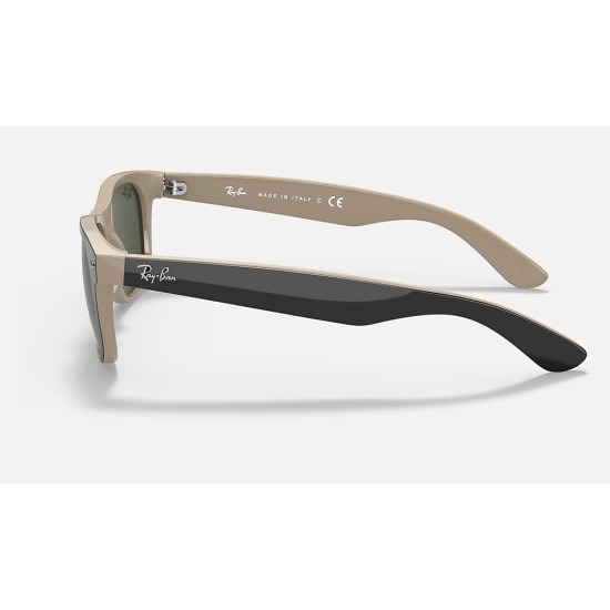 NEW WAYFARER COLOR MIX
Lenses: Green Classic G-15  +  Frame: Black