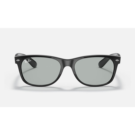 NEW WAYFARER WASHED LENSES
Lenses: Light Grey Classic  +  Frame: Shiny Black