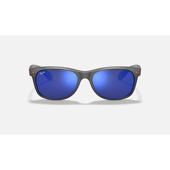 RB2132M SCUDERIA FERRARI COLLECTION
Lenses: Blue Mirror  +  Frame: Black