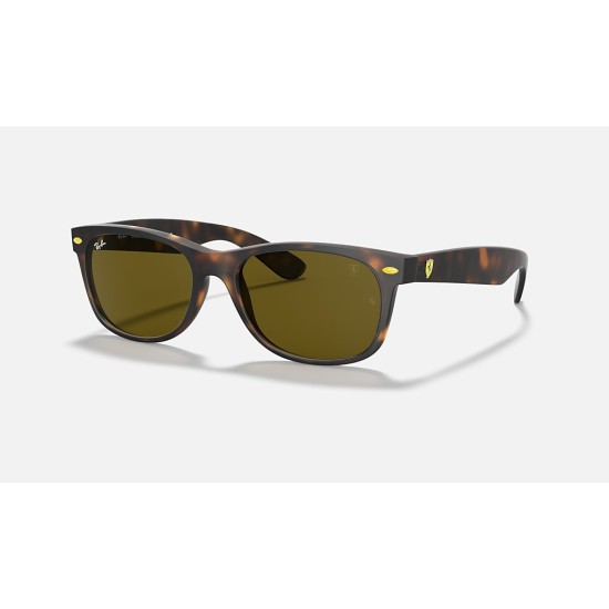RB2132M SCUDERIA FERRARI COLLECTION
Lenses: Brown Classic B-15  +  Frame: Tortoise
