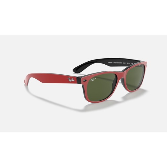 RB2132M SCUDERIA FERRARI COLLECTION
Lenses: Green Classic  +  Frame: Red