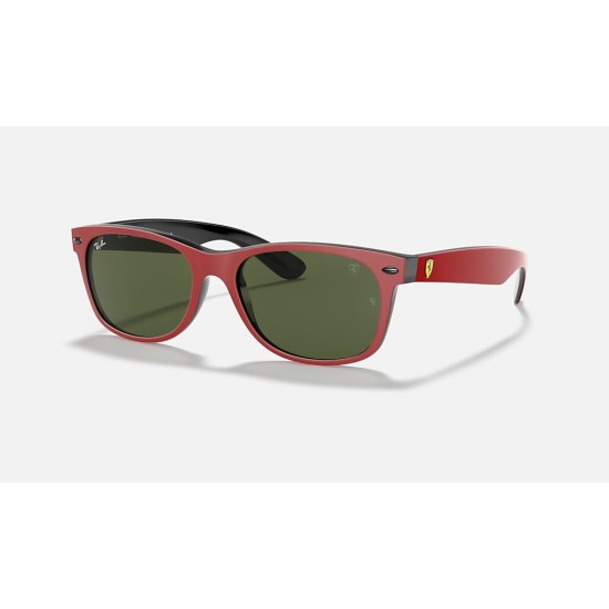 RB2132M SCUDERIA FERRARI COLLECTION
Lenses: Green Classic  +  Frame: Red