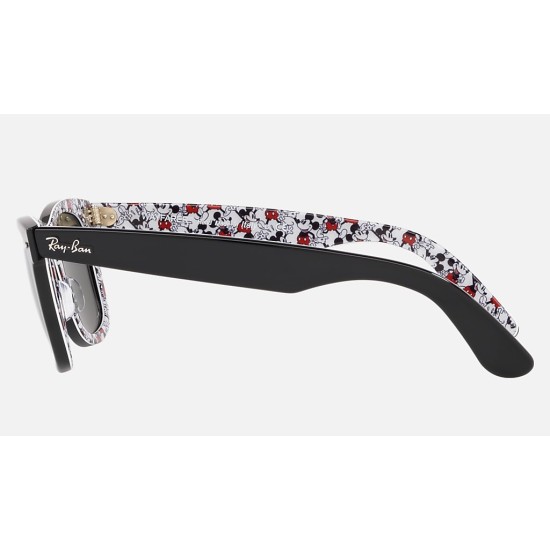 RB2140 Mickey M90th
Lenses: Green Classic G-15  +  Frame: Black