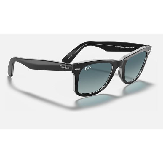 ORIGINAL WAYFARER BICOLOR
Lenses: Blue Gradient  +  Frame: Black