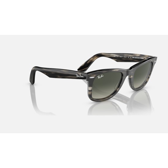 ORIGINAL WAYFARER BIO-ACETATE
Lenses: Grey Gradient  +  Frame: Striped Grey