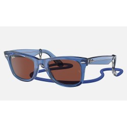ORIGINAL WAYFARER COLORBLOCK
Lenses: Red Classic  +  Frame: Transparent Blue