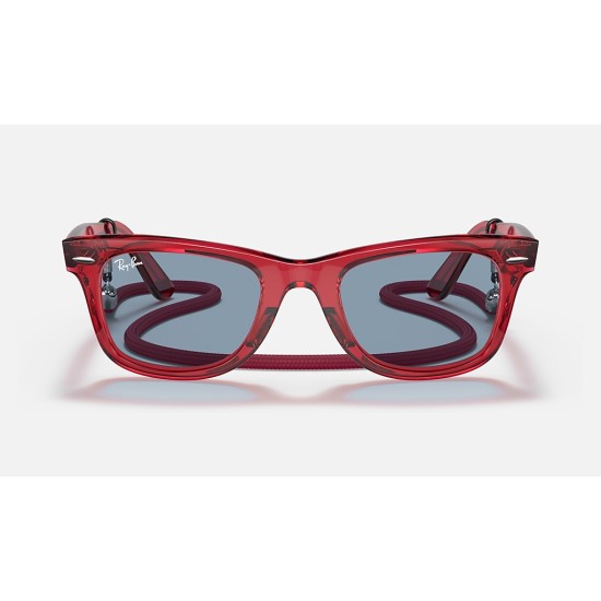 ORIGINAL WAYFARER COLORBLOCK
Lenses: Blue Classic  +  Frame: Transparent Red