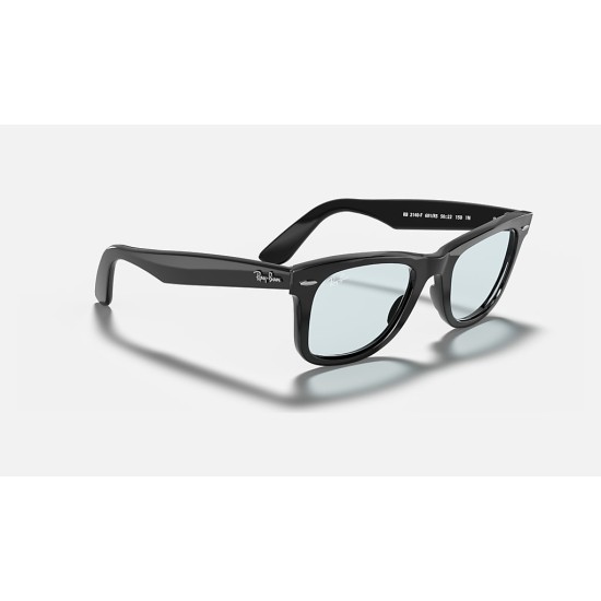 ORIGINAL WAYFARER WASHED LENSES
Lenses: Light Grey Classic  +  Frame: Shiny Black