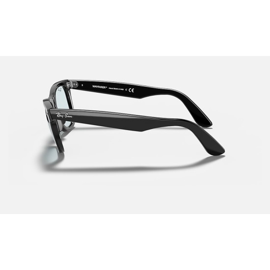 ORIGINAL WAYFARER WASHED LENSES
Lenses: Light Grey Classic  +  Frame: Shiny Black
