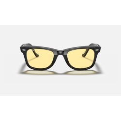 ORIGINAL WAYFARER WASHED LENSES
Lenses: Yellow Classic  +  Frame: Black