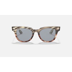 METEOR STRIPED HAVANA
Lenses: Blue Mirror  +  Frame: Striped Grey Gradient Brown