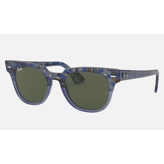 METEOR CLASSIC
Lenses: Green Classic G-15  +  Frame: Blue Gradient Havana
