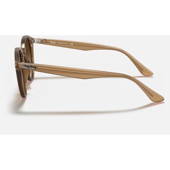 RB2180
Lenses: Brown Gradient  +  Frame: Light Brown