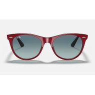 WAYFARER II CLASSIC
Lenses: Blue Gradient  +  Frame: Red