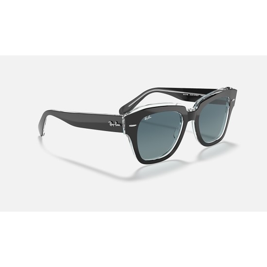 State Street
Lenses: Blue Gradient  +  Frame: Black