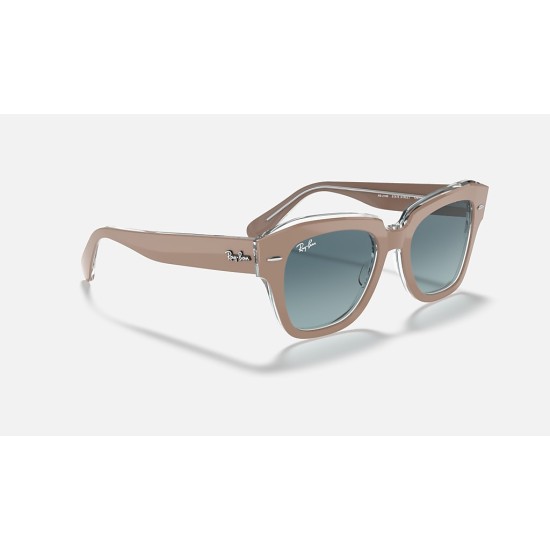 State StreetLenses: Blue Gradient  +  Frame: Beige (Beige)