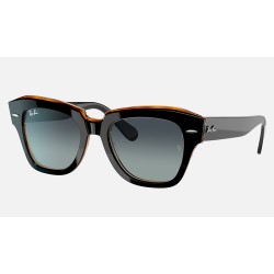 STATE STREET
Lenses: Grey/Blue Gradient  +  Frame: Black