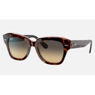 State Street
Lenses: Brown/Blue Gradient  +  Frame: Pink Tortoise