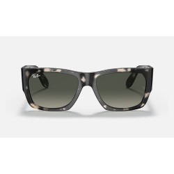 NOMAD FLECK
Lenses: Grey Gradient  +  Frame: Grey Havana