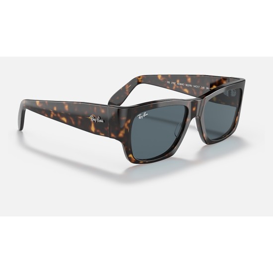 NOMAD
Lenses: Dark Blue Classic  +  Frame: Shiny Havana