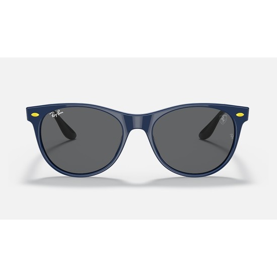 RB2202M SCUDERIA FERRARI COLLECTION
Lenses: Dark Grey Classic  +  Frame: Blue