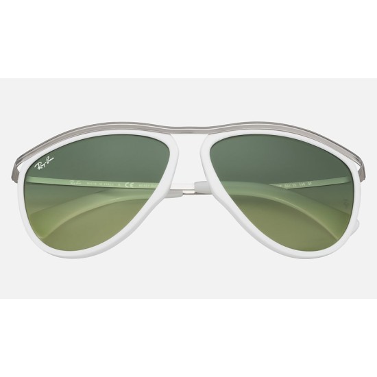 OLYMPIAN AVIATOR HD60
Lenses: Green Gradient  +  Frame: White