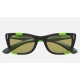 CARIBBEAN GREEN FLUO
Lenses: Green Photochromic Classic  +  Frame: Black and Green Fluo
