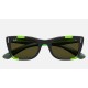 CARIBBEAN GREEN FLUO
Lenses: Green Photochromic Classic  +  Frame: Black and Green Fluo