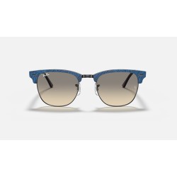CLUBMASTER MARBLE
Lenses: Light Grey Gradient  +  Frame: Wrinkled Blue