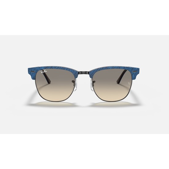 CLUBMASTER MARBLE
Lenses: Light Grey Gradient  +  Frame: Wrinkled Blue