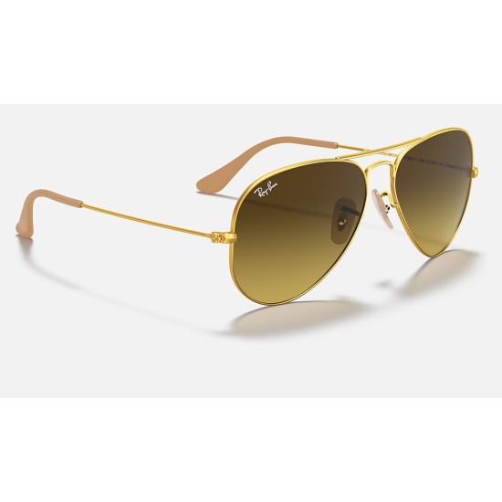 AVIATOR GRADIENT
Lenses: Brown Gradient  +  Frame: Gold
