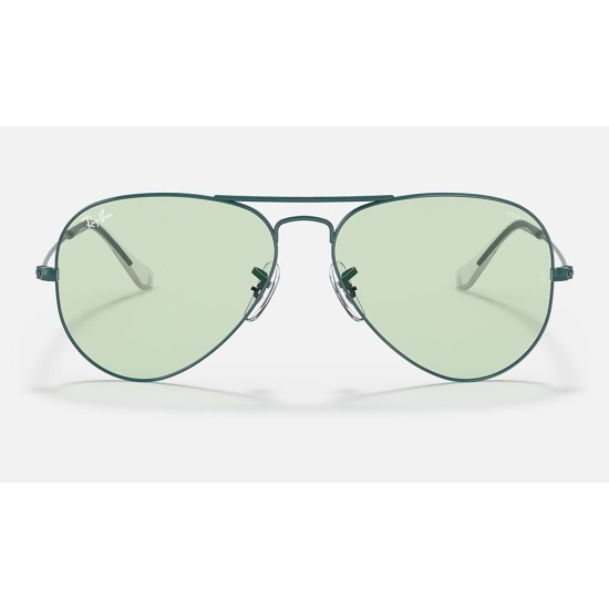 AVIATOR SOLID EVOLVE
Lenses: Green/Blue Photochromic Classic  +  Frame: Shiny Dark Green