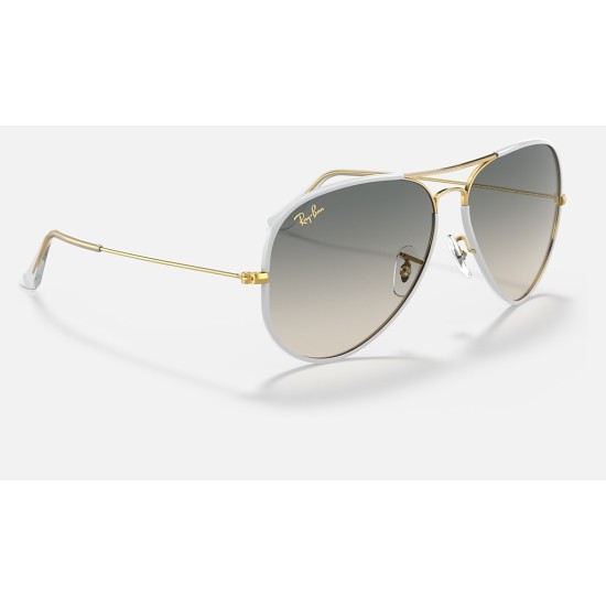 AVIATOR FULL COLOR LEGEND
Lenses: Light Grey Gradient  +  Frame: Grey