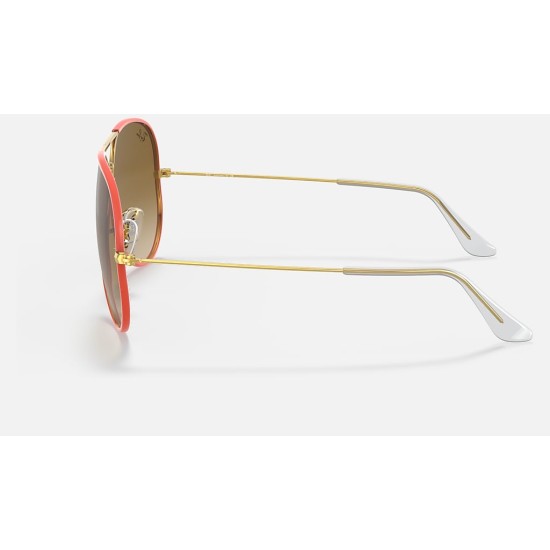 AVIATOR FULL COLOR LEGEND
Lenses: Light Brown Gradient  +  Frame: Red