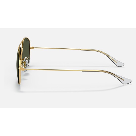 Cockpit
Lenses: Green Classic G-15  +  Frame: Gold